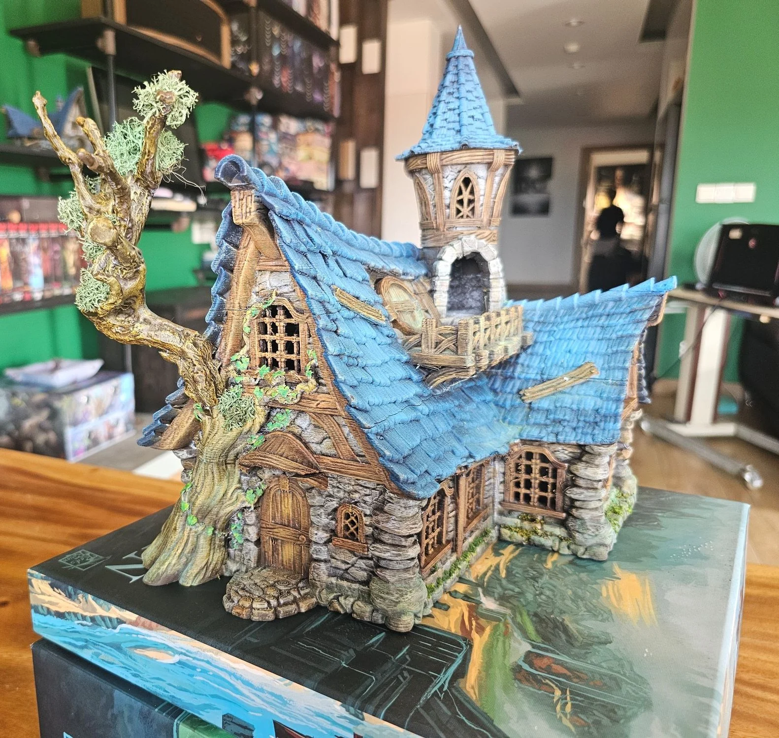 The Witch Hut, brought to life — Customer print · painted model
